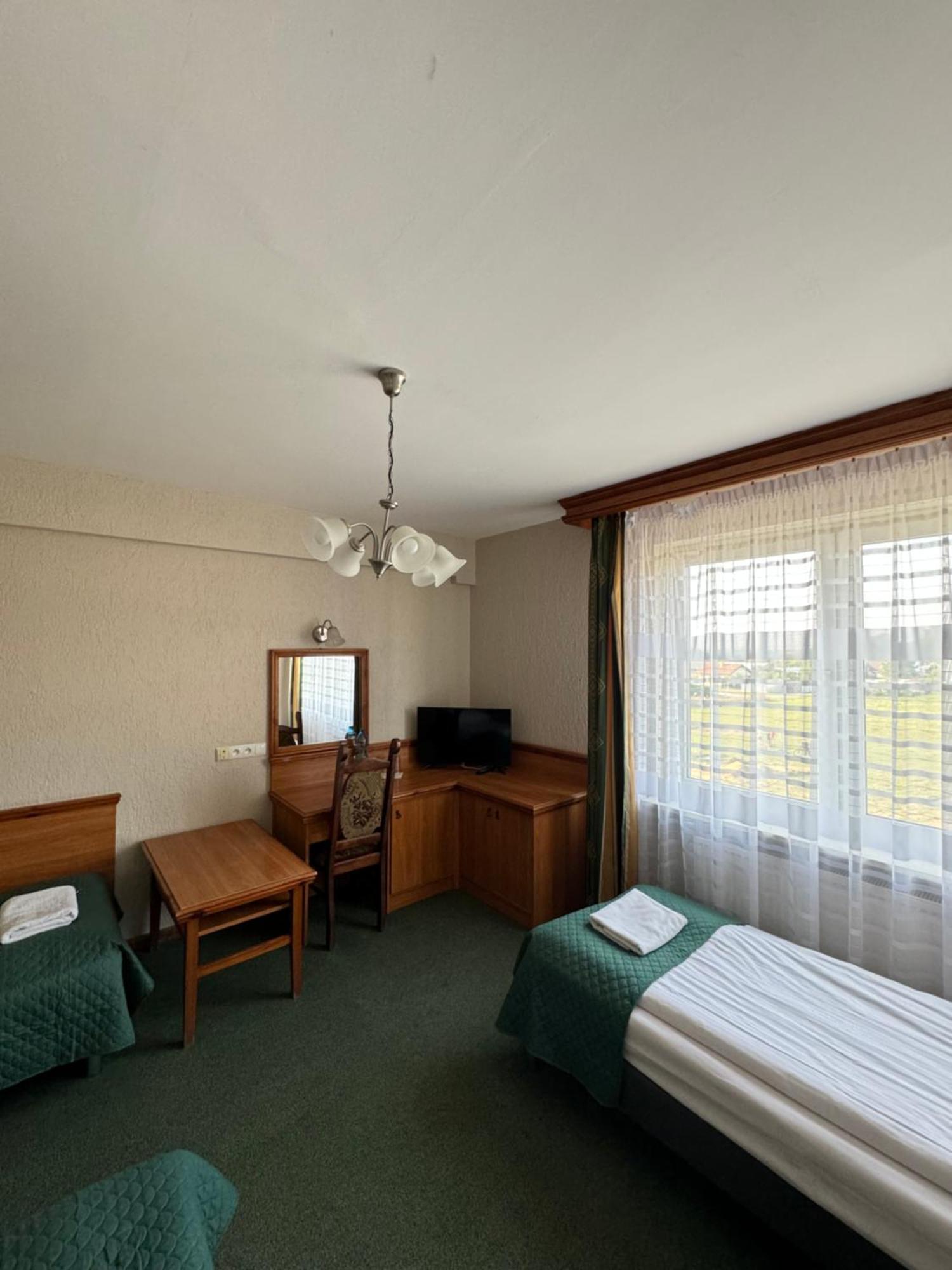 Hotel Victoria Lubowo  Ngoại thất bức ảnh