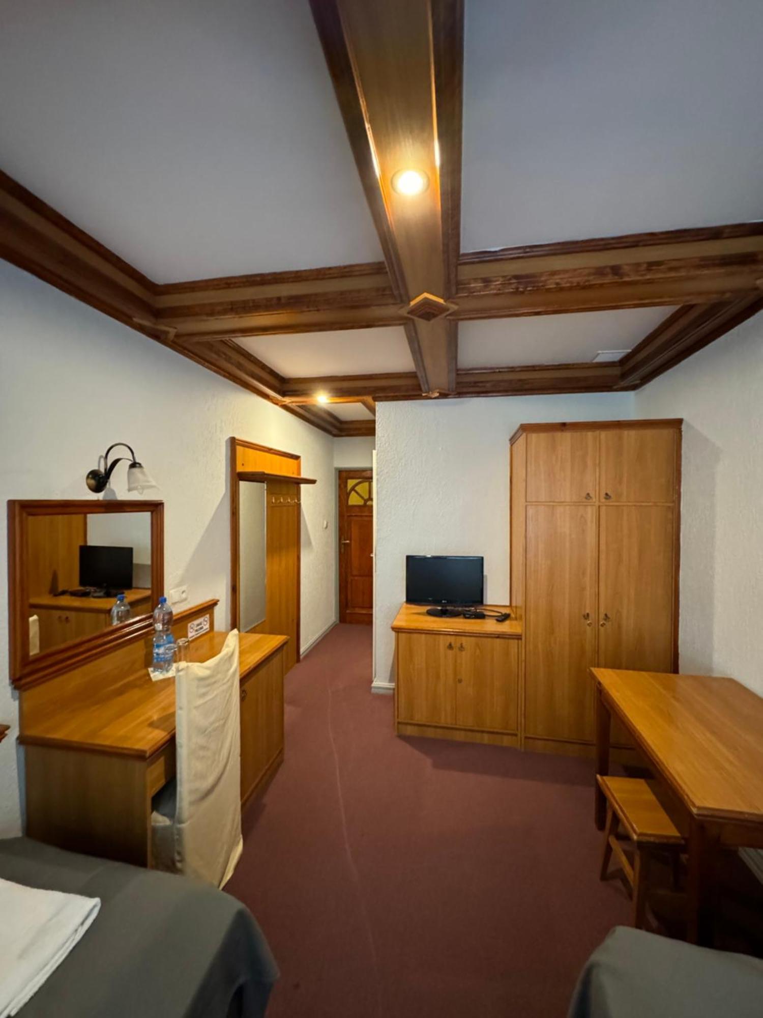 Hotel Victoria Lubowo  Ngoại thất bức ảnh